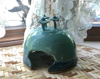 Stoneware Toad House in Misty Blue
