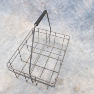Gas Service Station Oil Can Bottle Wire Rack Carrier Milk Garage Pump Vintage d,Rustic Wire Carrier, Wire Basket, Bottle Carrier