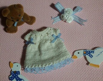Costume with blue lace