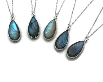 Labradorite Necklace in Sterling Silver, Labradorite pendant, Blue labradorite, Gemstone necklace