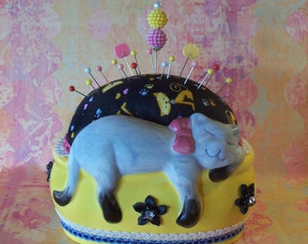 Adorable Lazy Cat Sleep Kitty pincushion
