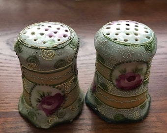Vintage Hand Painted Ceramic Salt and Pepper Shakers