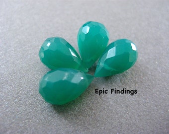 Sale!! Green Onyx Faceted Teardrop Briolette, Gemstone Briolette, Green Onyx Teardrop Beads Pendant Charms, Epic Findings