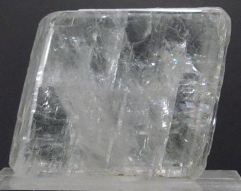 Optical Calcite with Double Refraction Properties