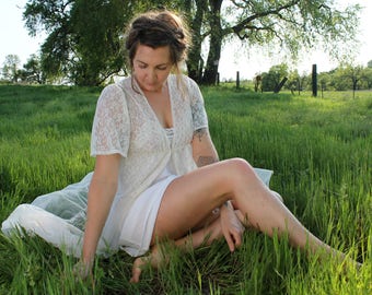 MOONBEAM 1970's Bridal Lingerie Chiffon and Lace Nightgown Peignoir Robe Night Gown Floor Length Boudoir
