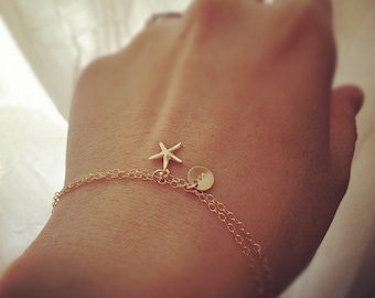 Personalized Bracelet, Initial Bracelet, Initial and Starfish Bracelet, 14k Gold Filled Initial with Starfish Charm Bracelet