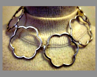 Silver Plate Scalloped Hoop Choker Necklace