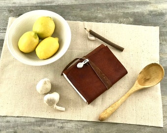 Refillable Leather Cookbook Personalized, Refillable Leather Recipe Book, Refillable Cooking Journal, Blank Refillable Cookbook