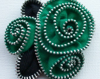 Kelly Green Abstract Floral Brooch / Zipper Pin by ZipPinning 2902
