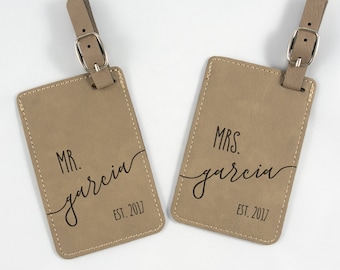 Mr and Mrs Personalized Luggage Tag - Leatherette Bag Tag - Custom Wedding Gift - His & Hers Luggage Tags - Anniversary Gift - Shower Gift