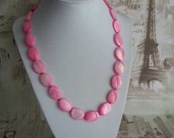 Beads of Pearl, Pink mother-of-pearl beads