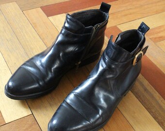 Vintage Black Real Leather Chelsea / Ankle Boots. Size EU 39, US 8-8.5. Side Zip