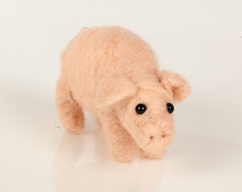 Pig Needle Felting Kit