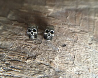 Bronze Metal Skull, Side Drilled, Bracelet Necklace Earring Craft Connector Charm Beads Connectors Links Charms bracelets