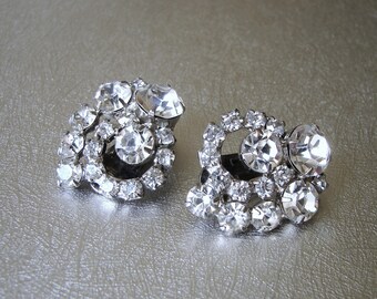 FLASHY Large Rhinestone Clip Back Earrings Costume Jewelry Vintage Bride Wedding Bridal Formal Evening Pageant Ballroom Classic 50s MOB MOG