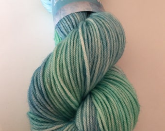 Bull Kelp Base - 100% superwash merino