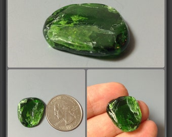 Chrome Diopside/ not drilled