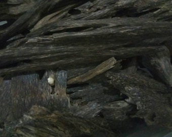 100% Natural Double Super quality Natural Aloeswood Agarwood Oudh Jinko Kyara from kalimantan 15 gram