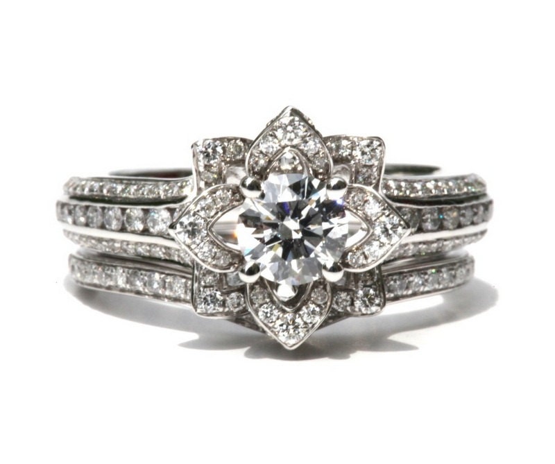 Item #fL01-S  Ask her to marry you with this stunning