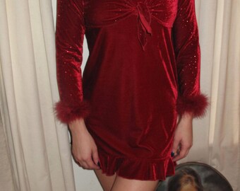 90s Red Sweetheart Dress
