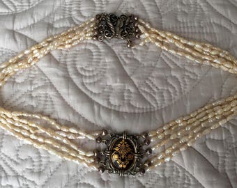 Multi-strand pearl choker necklace