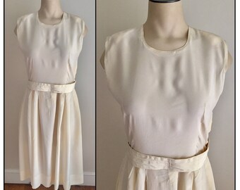 Vintage 1920s Sheer Ivory Crepe Sleveess Dress XS 0 2