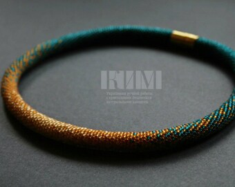 Bead Crochet Necklace with Gradient Modern Luxury JuwelryTeal Topaz Light version