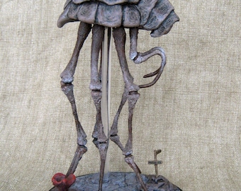 Silt Strider figurine (The Elder Scrolls III: Morrowind, Vvardenfell, Skyrim, ESO fantasy insect, mythical animal mount creature figure)
