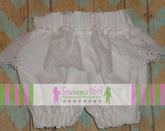 White Bloomers with wide Eyelet Lace NB, 3-6 mo, 9-12 mo, 18-24 mo, 2T, 3T, 4T, 5T, 6 Shabby Chic
