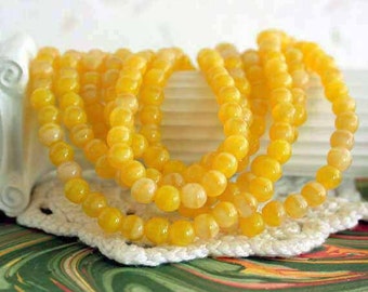 4mm Druks, Coral Lemon Czech Glass Druks, Round Glass Beads, Yellow Druks, Druk Beads CZ-118