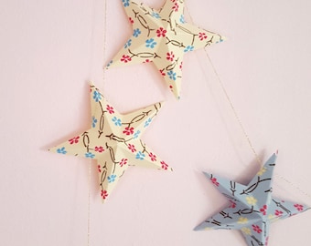 The paper garland "The 12 magic stars"