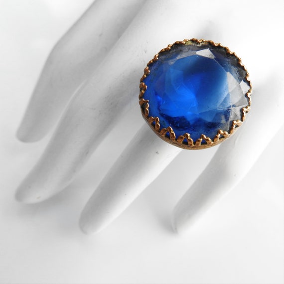 Cobalt BLUE RING round Vintage