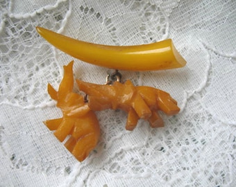 Vintage Early Plastic Elephants Brooch