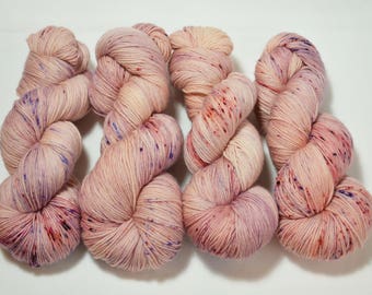 Anemone on Sock 4-ply Superwash Merino