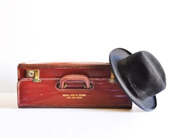 Vintage Salesman Leather Suitcase - Briefcase - Broyhill Furniture