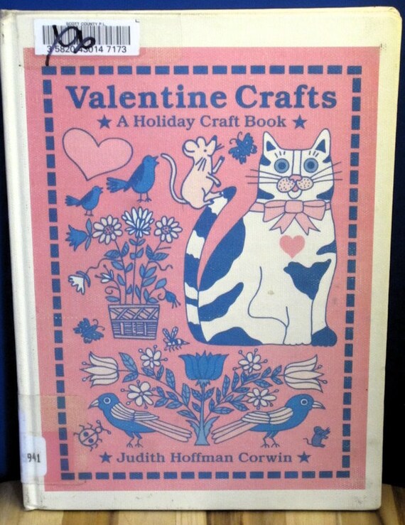 Valentine Crafts a Holiday Craft Book + Judith Hoffman Corwin + 1994 + Vintage Kids Book
