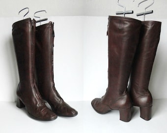 Brown 60s Leather GoGo Boots With Zipper In Front // Bally Boots // Size 39 // Made In Switzerland