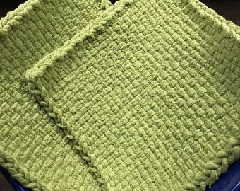 Handmade Large Woven Potholder Duo Set in Leaf