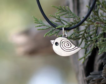 Bird necklace, Mama bird necklace, Bird, Silver necklace, Gift for sister, Dainty necklace