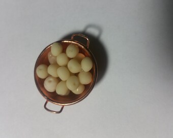 1:12 Scale Potatoes, Potatoes in a bowl