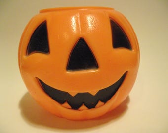 Vintage Halloween Jack-O-Lantern Pumpkin Trick or Treat Plastic Blow Mold Candy Bucket Pail with handle