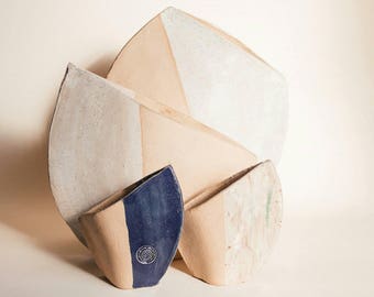 Vases in stoneware / ceramic / Handmade.