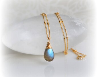 Dainty Labradorite Necklace Gold Satellite Chain, Gold Jewelry Gift, Delicate Necklace Gold or Silver Layering Necklace Labradorite Handmade