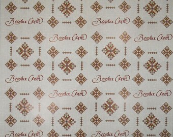 Set of 2 Sheets Ukrainian Design Gift Wrap