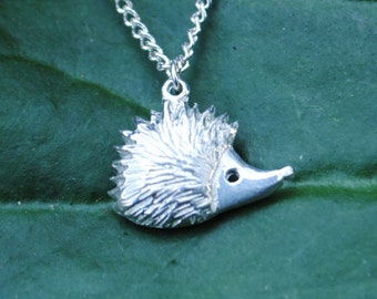 Hedgehog Pendant P38