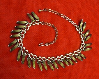 Vintage CLAUDETTE Thermoset Charcoal Grey Lucite Necklace - Choker Collar ~ Designer / Adjustable / c1950s