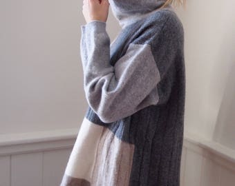 vintage 80s pastel OVERSIZED LAMBSWOOL TURTLENECK sweater