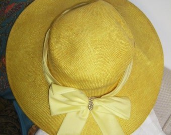Vintage straw hat 60/70