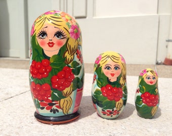 Poupée russe "Matriochka"