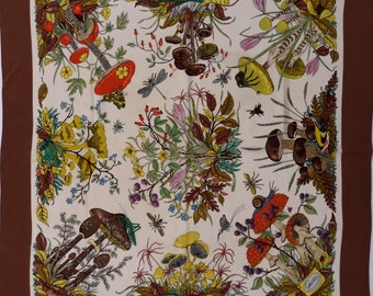 GUCCI authentic vintage 1970s Flora Vittorio Accornero silk scarf